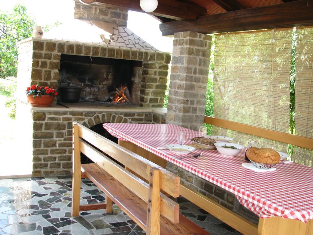 Guest House Nena Motovun Pokoj fotografie